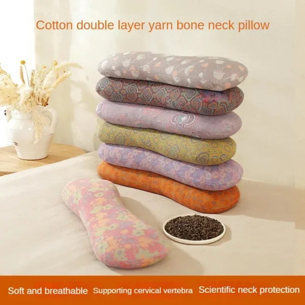 Double Layer Yarn Pillow